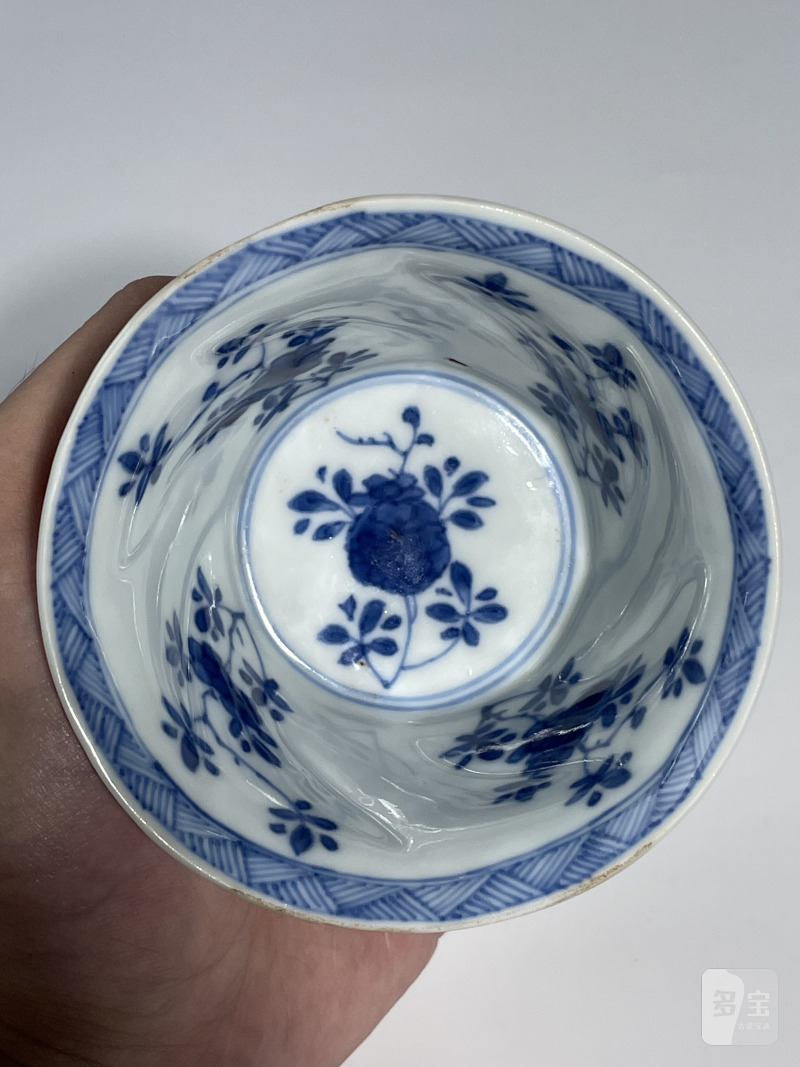 清早期 青花开光花鸟纹杯碟套组 - 图26